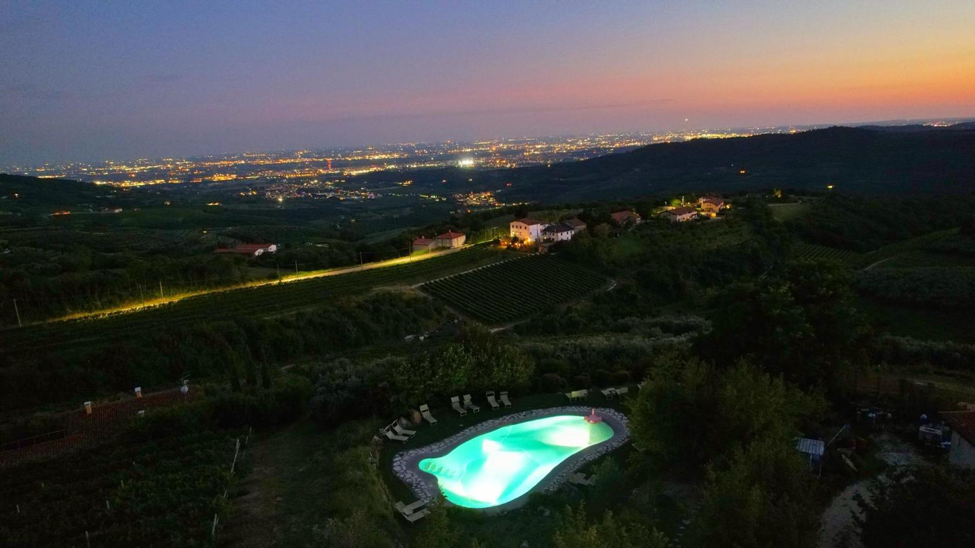 Agriturismo La Perlara - Adults Only Верона Екстериор снимка
